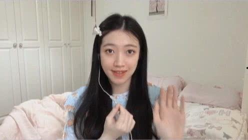 娱乐吃瓜酱扮演英语老师,From Gossip to Grammar: The Unexpected Journey of an English Teacher in the World Entertainment  第1张