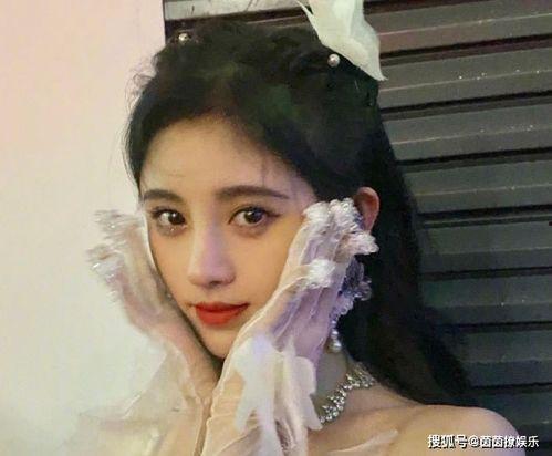 娱乐圈吃瓜鞠婧祎图片大全,图片全景呈现女神魅力瞬间”  第1张