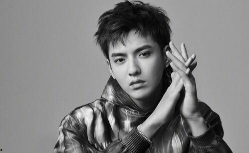 男明星娱乐圈吃瓜图片,揭秘男明星吃瓜瞬间 第3张 男明星娱乐圈吃瓜图片,揭秘男明星吃瓜瞬间 第3张